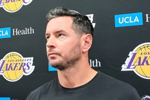 激情赛事直播平台：足球盛宴、篮球风云，NBA、CBA、英超精彩呈现